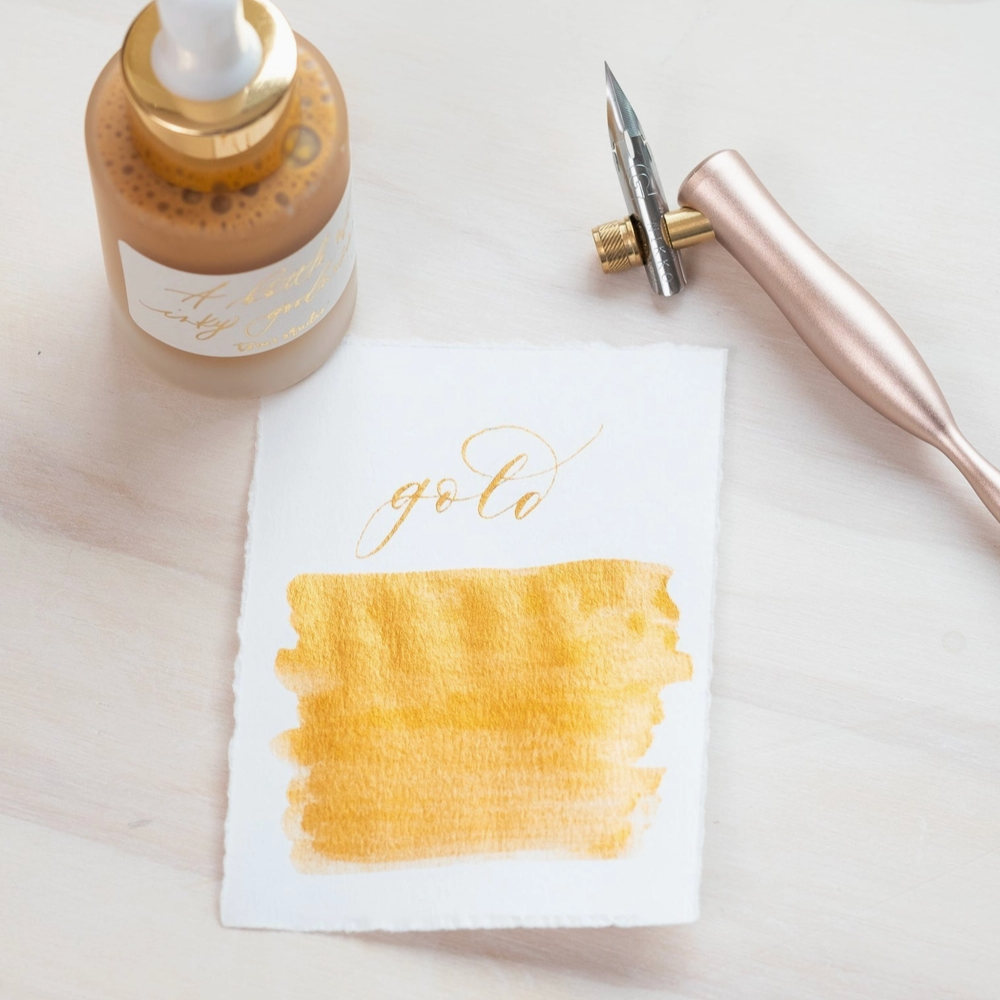 Tom's Studio Calligraphy Ink - Gold