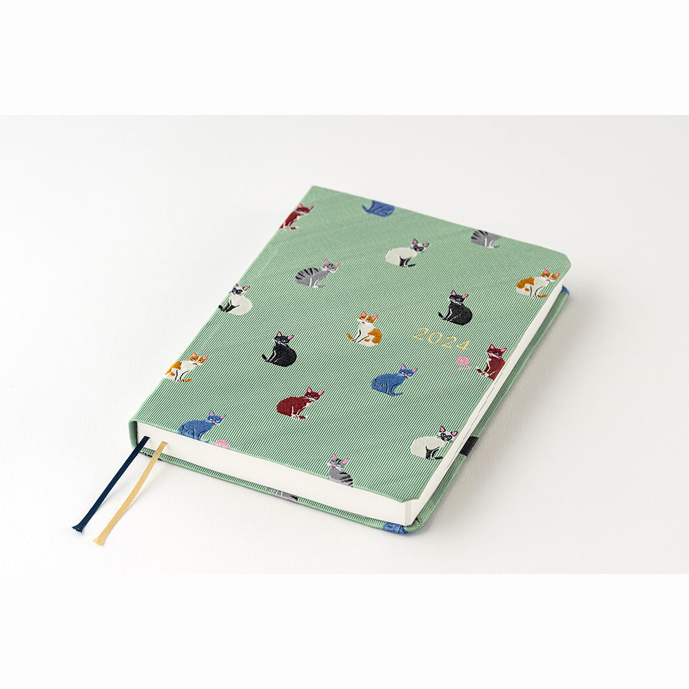 2024 Hobonichi Techo HON A5 English Hardcover Planner Book - Bow & Tie: Cats & Me
