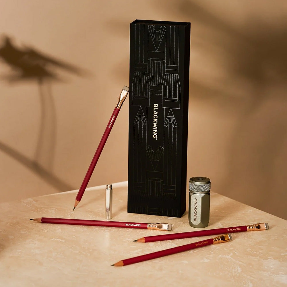 Blackwing Pencil Essentials Set - Matte Red