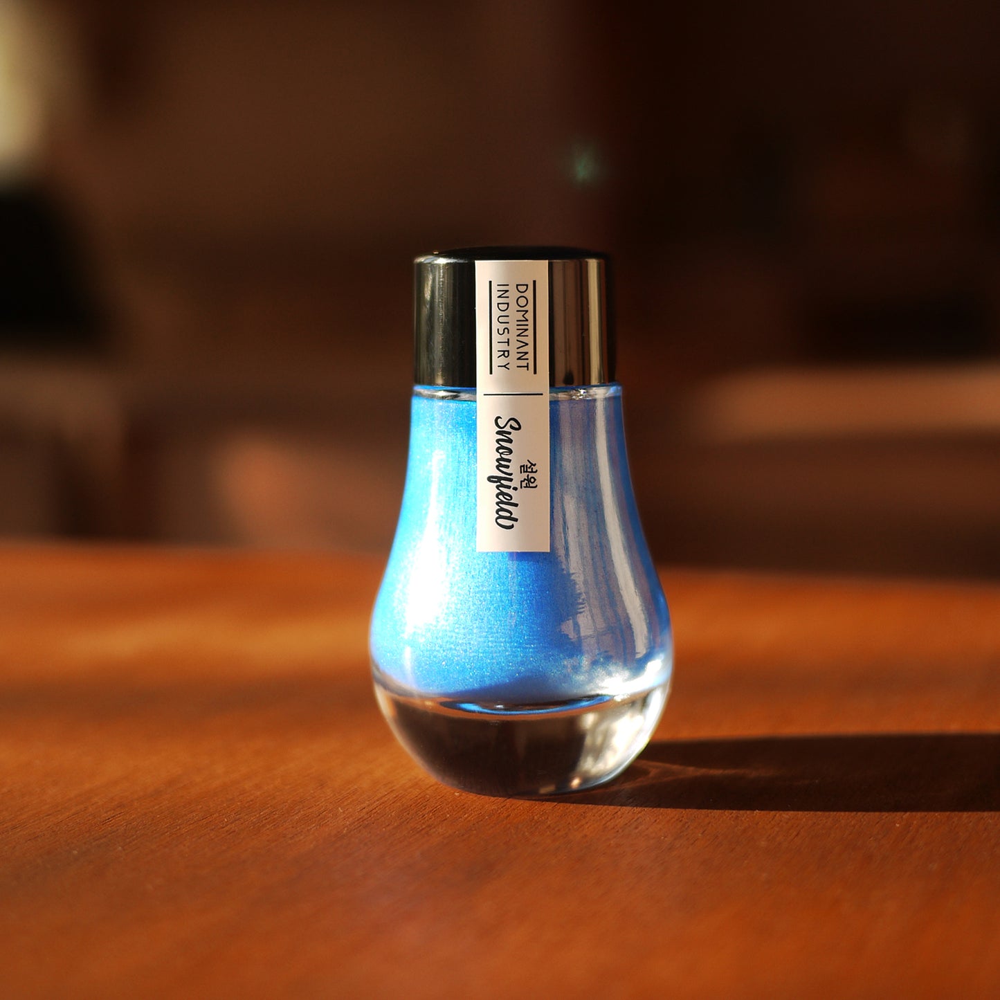 Dominant Industry Fountain Pen Ink - Pearl Series - No. 21 Snowfield - M.Lovewell