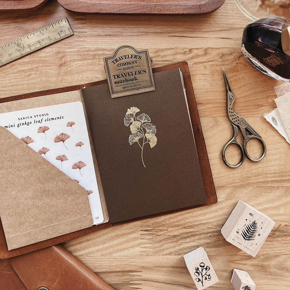 Sarica Studio Passport Traveler's Notebook - Gingko - M.Lovewell