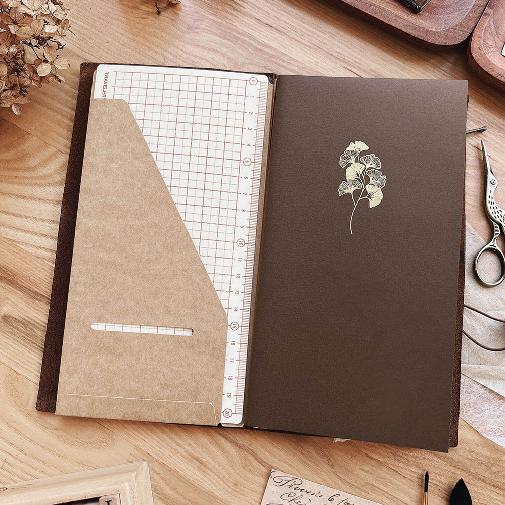 Sarica Studio Standard Traveler's Notebook - Gingko