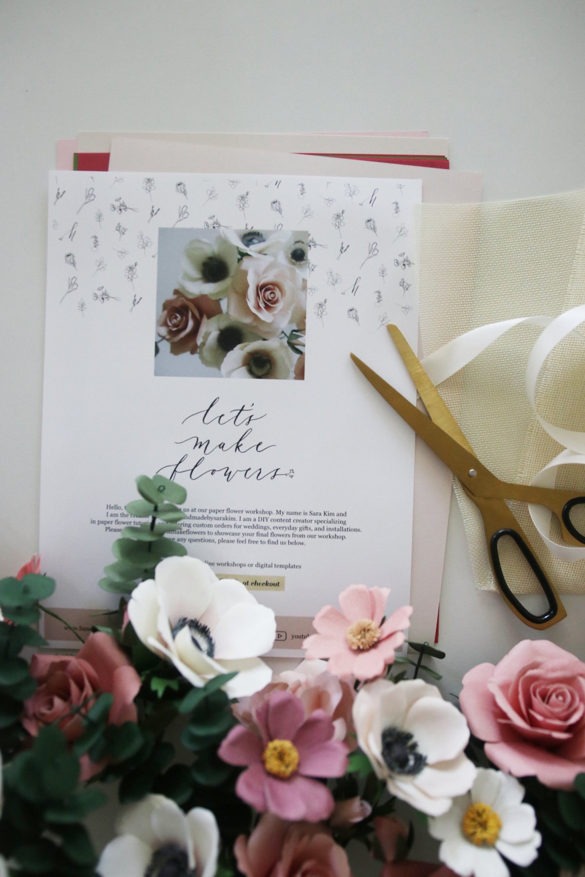 August 16: Paper Flowers with Handmade By Sara Kim